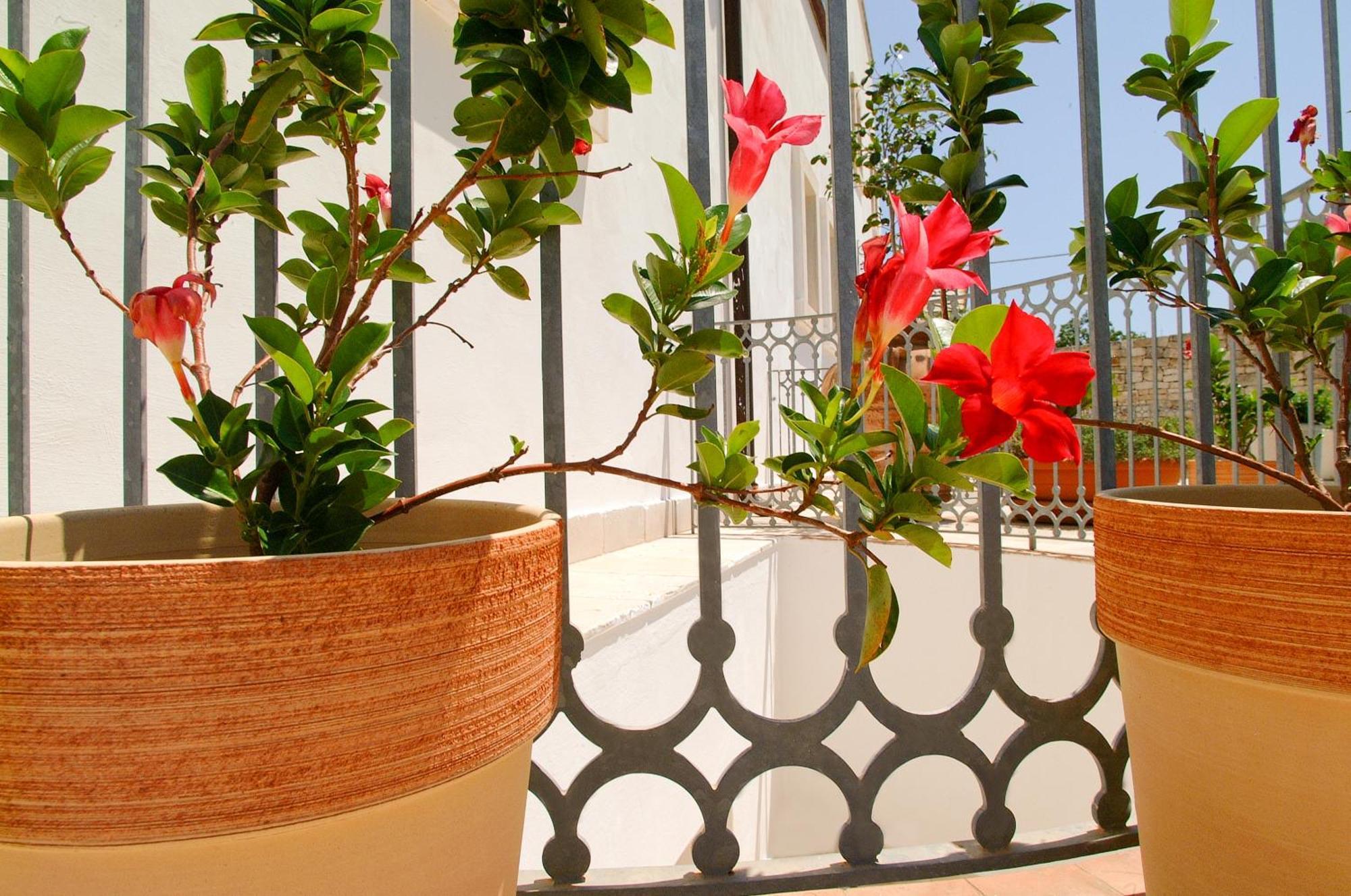 Relais Sant'Eligio Hotel Ostuni Exterior photo