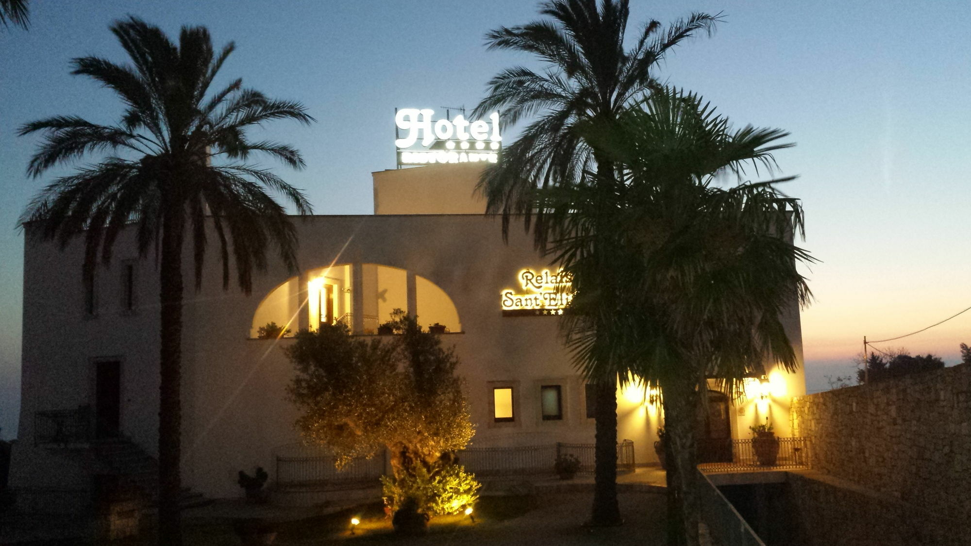 Relais Sant'Eligio Hotel Ostuni Exterior photo